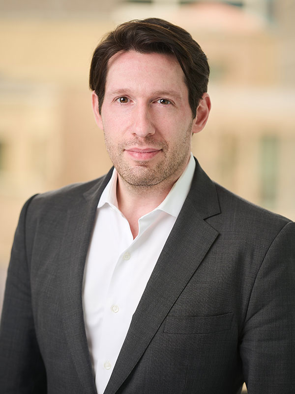 Headshot Richard Wernick